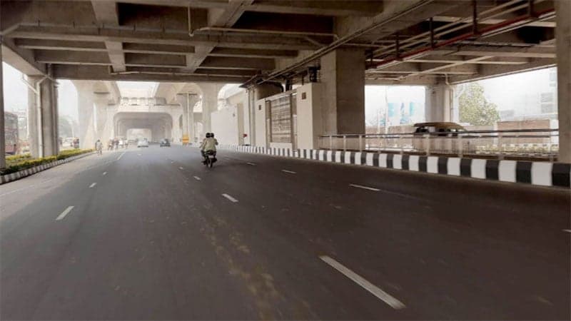 No traffic jams on capital streets
