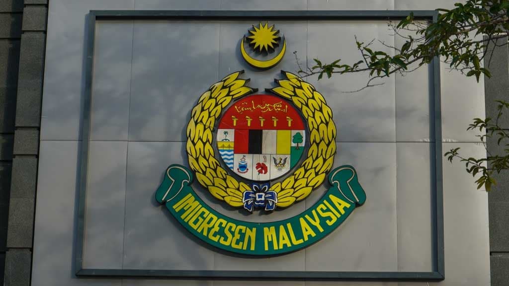 2 Bangladeshi 'human traffickers' held, 9 victims rescued in Malaysia