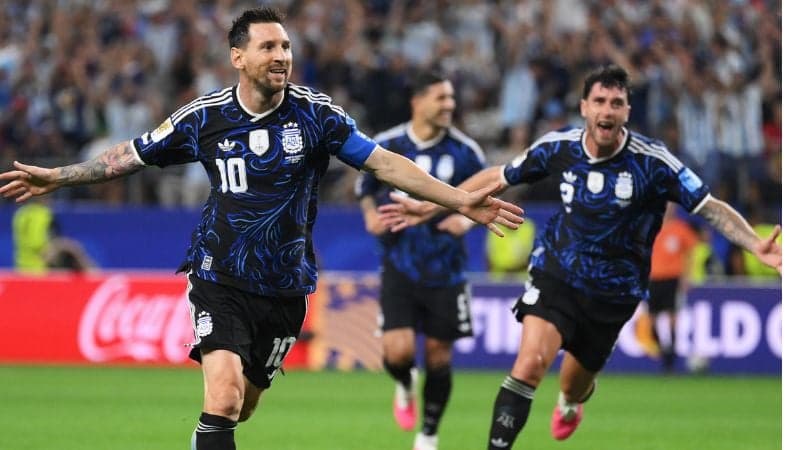Argentina tops Group J after crushing Jordan's dream by 3-1