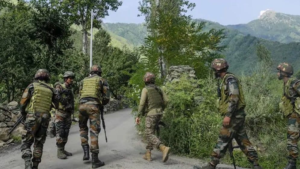 2 Indian soldiers killed, 10 injured in J&K firing