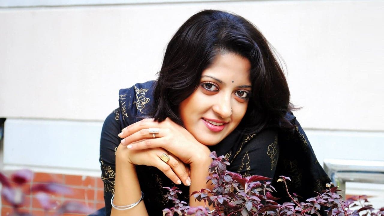 Actress Humaira Himu passes away 
