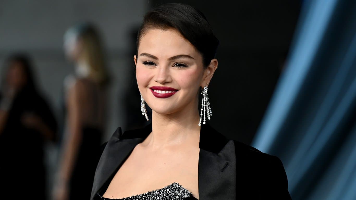 Selena Gomez’s Wondermind faces fraud lawsuit from investors