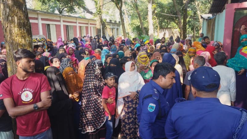 Mother, two children found dead in Bogura