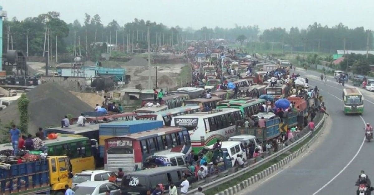 Trucks, lorries banned on highways for 6 days to ease Eid travels