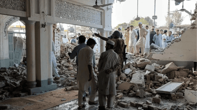 Deaths rise to 27 in mosque bomb attack in Pakistan