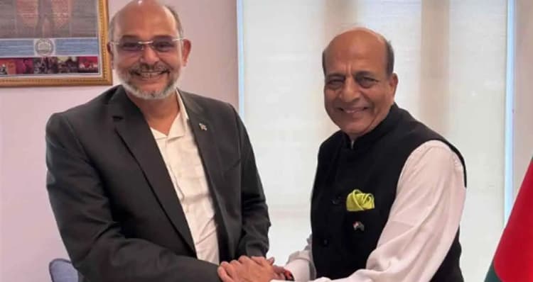 Courtesy meeting of Indian High Commissioner with PM’s Finance Adviser