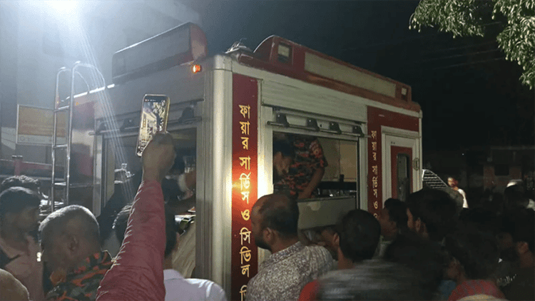 Three killed, 11 injured in Truck–Microbus collision in Kurigram