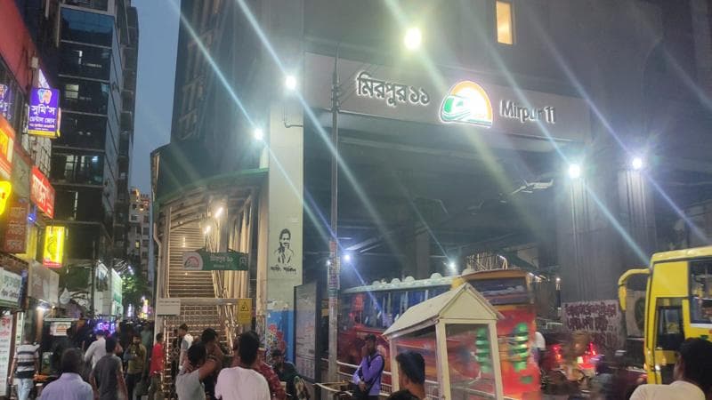 Metro rail services halted due to technical glitch, passengers stranded