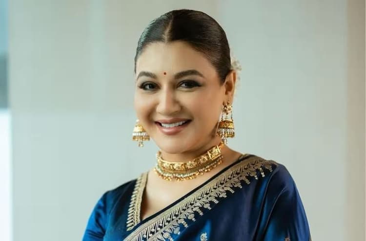 Jaya Ahsan active on YouTube again after four years