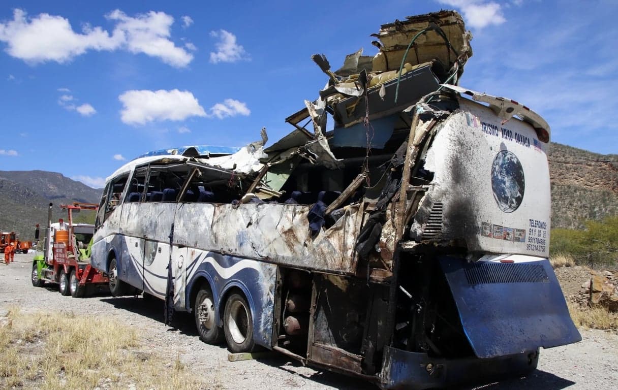 16 migrants killed in bus crash in southern Mexico