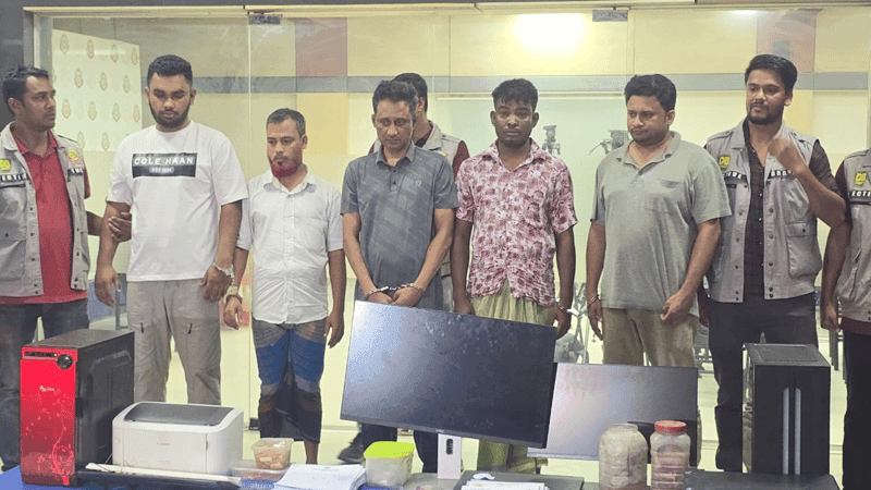 5 held over forgery band using PM's seal, ministers' signatures