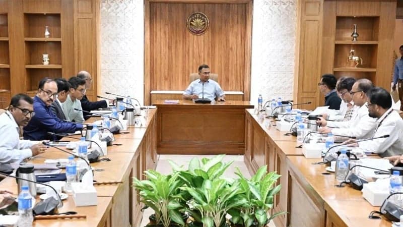 PM orders speedy revival of  closed state factories through private investment