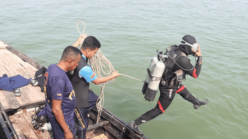 Daulatdia bus sinking: 24 bodies recovered, probe committee formed