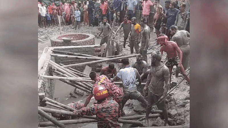 Worker killed, two injured as septic tank wall collapses in Bagerhat