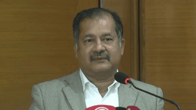 Govt bearing burden of fragile economy: Info Minister