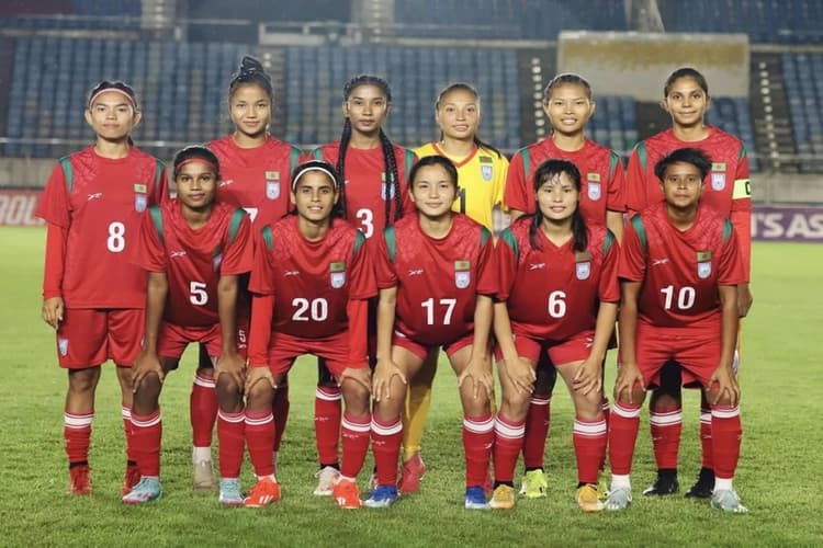 Women’s football team face ranking setback