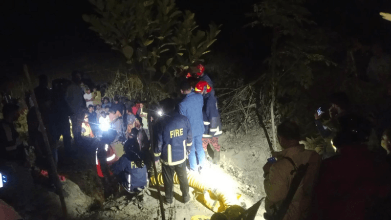 Child rescued from tube-well pit in Raozan, declared dead at hospital