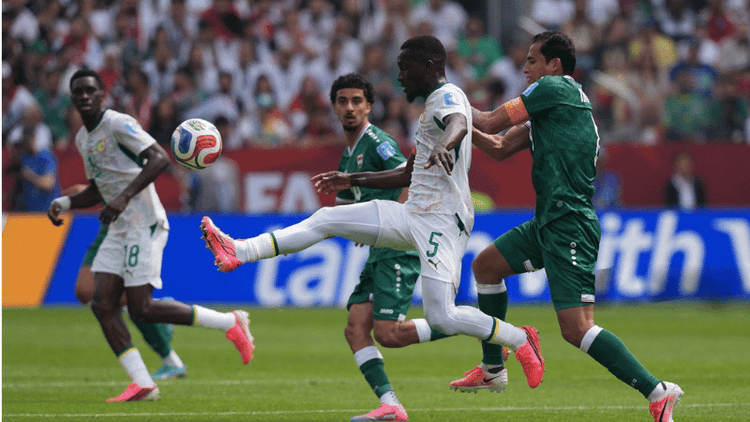 Senegal rain goals on Iraq to go 4-0 up