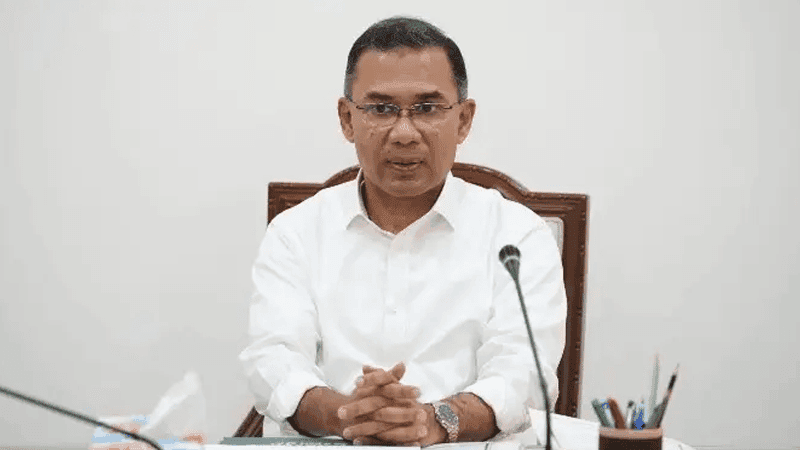 ‘Let’s go to war’ says PM