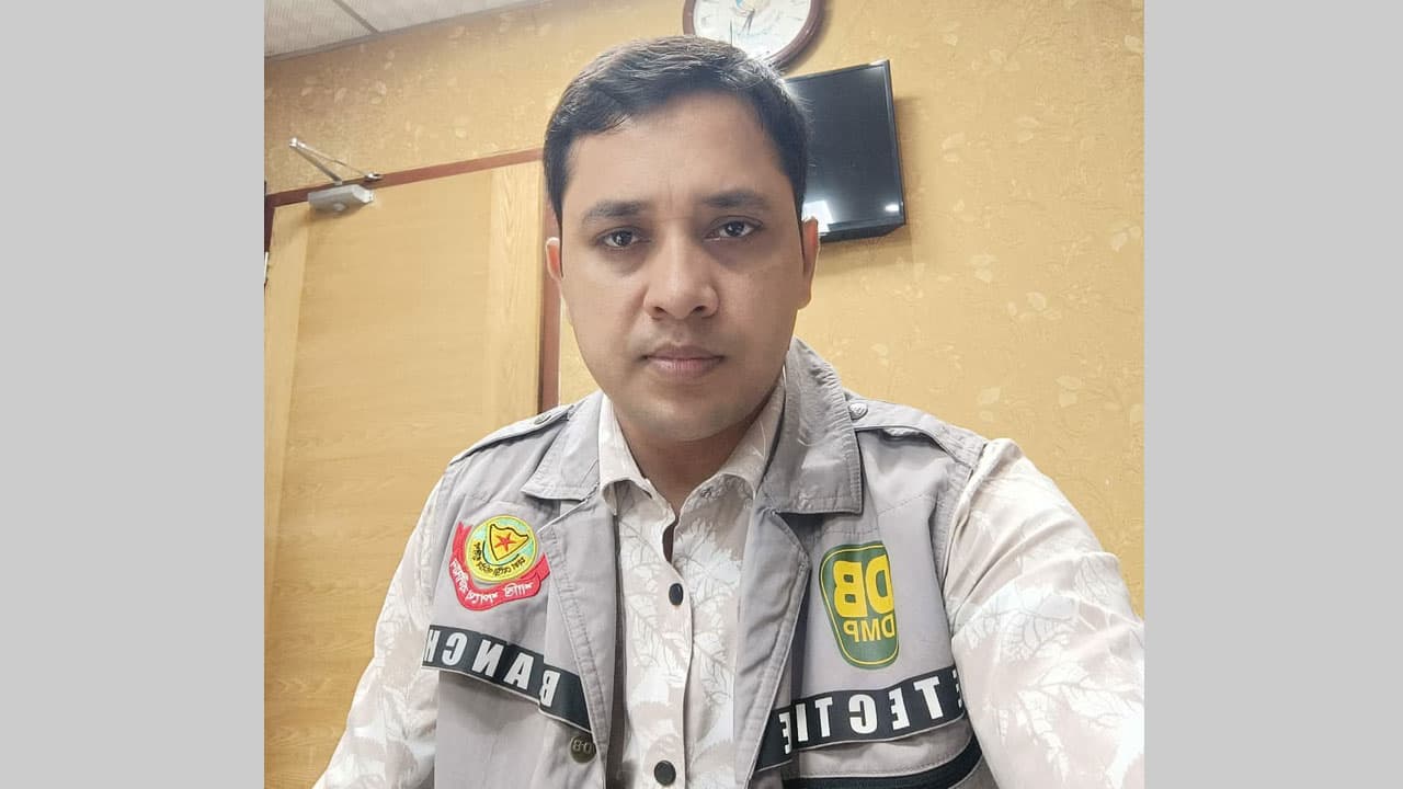 Hanging body of SI recovered from CID training centre