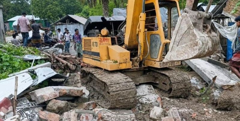 Second wife's family demolishes expat husband's home in Chuadanga