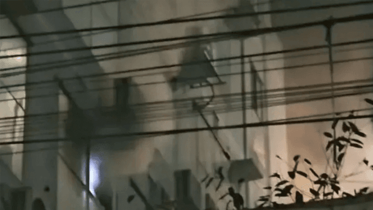 Fire breaks out at 10-storey building in Mirpur