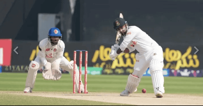 Bangladesh lead swells to 443