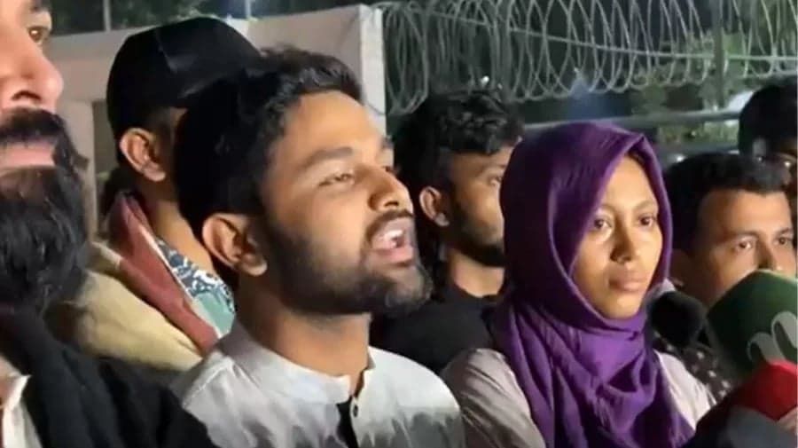 Inqilab Mancha threatens to close Indian embassy