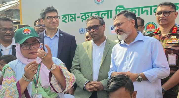 Measles–rubella vaccination campaign launched in Dhaka