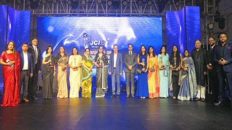 10 get ‘Women of Inspiration Award’