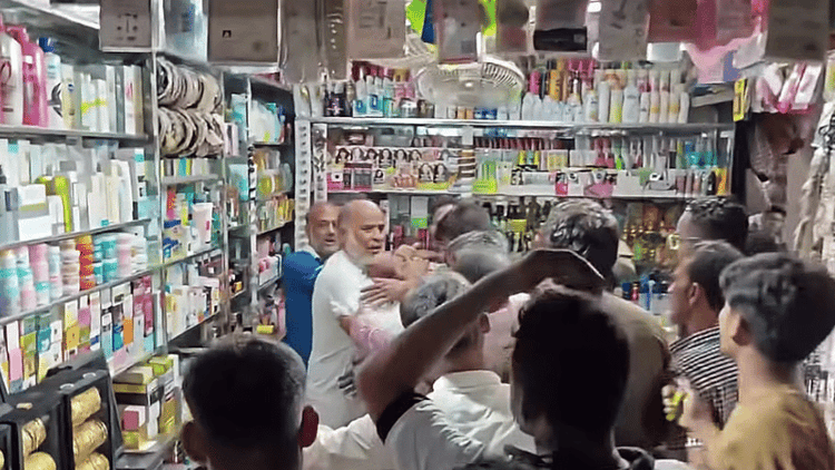 Shop owners’ association president beaten on allegation of Awami League involvement