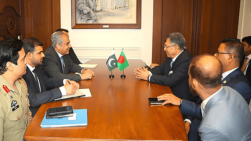 Bangladesh, Pakistan vow closer ties at home ministers' meeting in New York