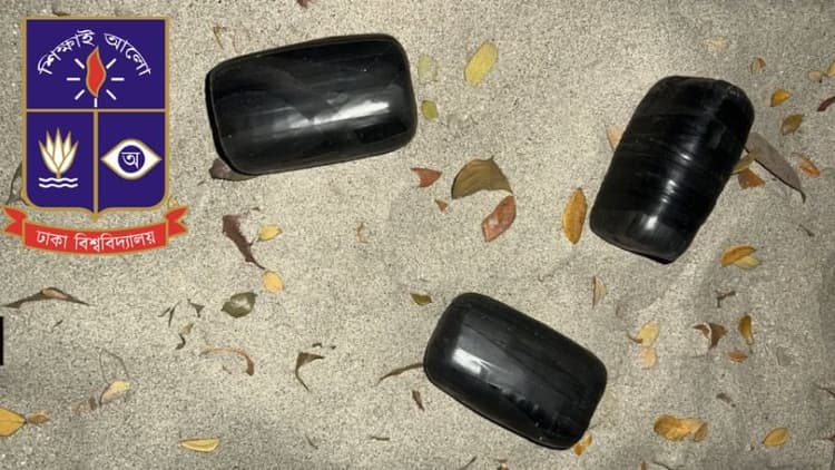 Bomb-like objects recovered from Dhaka University hall