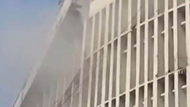 Fire breaks out at Bangladesh Medical Hospital in Shahbagh