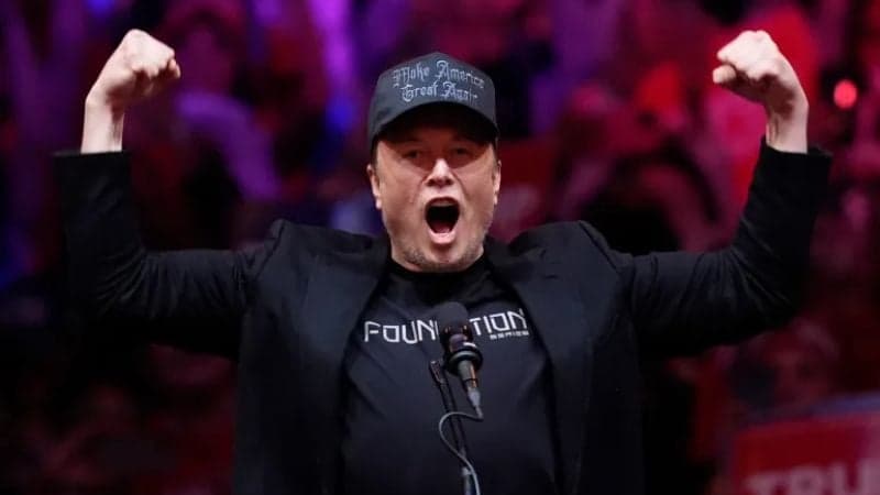 Elon Musk becomes 1st person ever worth $800bn