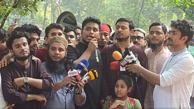 Hasnat calls for large-scale rally after Jummah demanding ban on AL