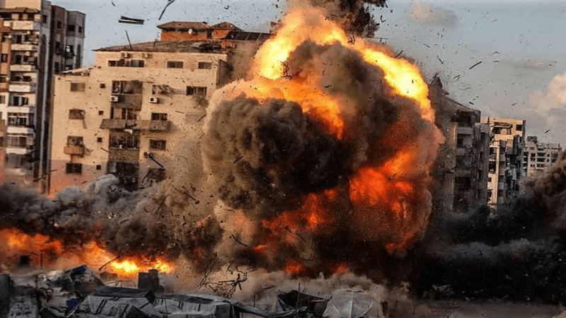 Ignoring calls for ceasefire: Israeli strikes kill 85 Palestinians