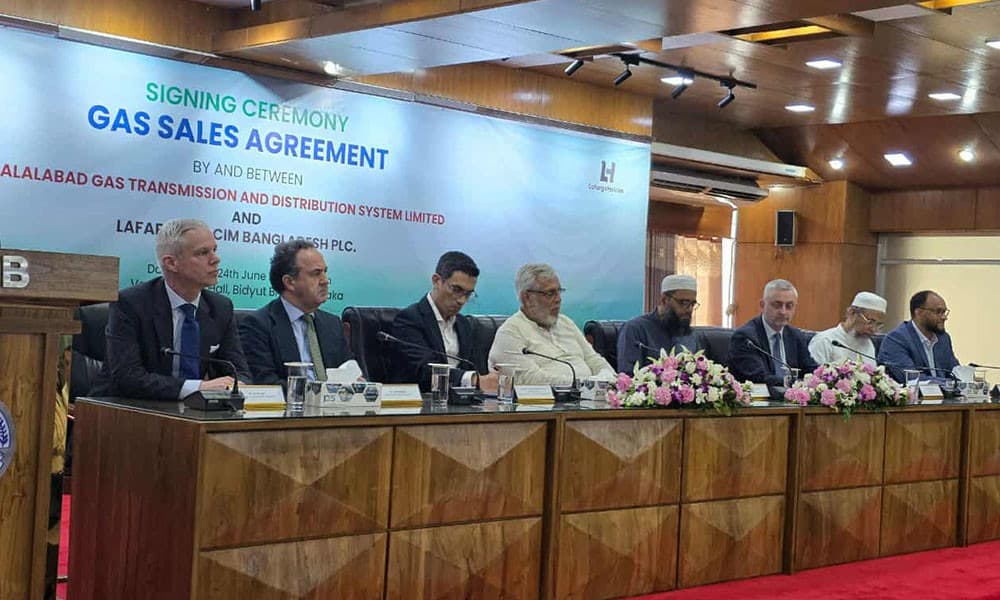Govt has no plan to hike fuel prices: Energy Adviser