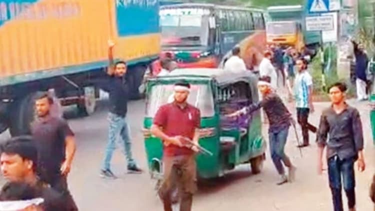 Gunfire targets BNP anniversary event in Sitakunda; no case yet