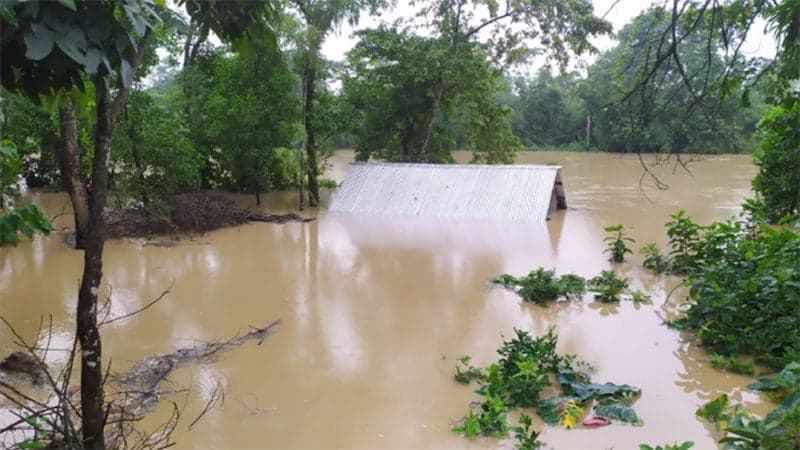 Flood victims in utter misery amid acute food, drinking water crises