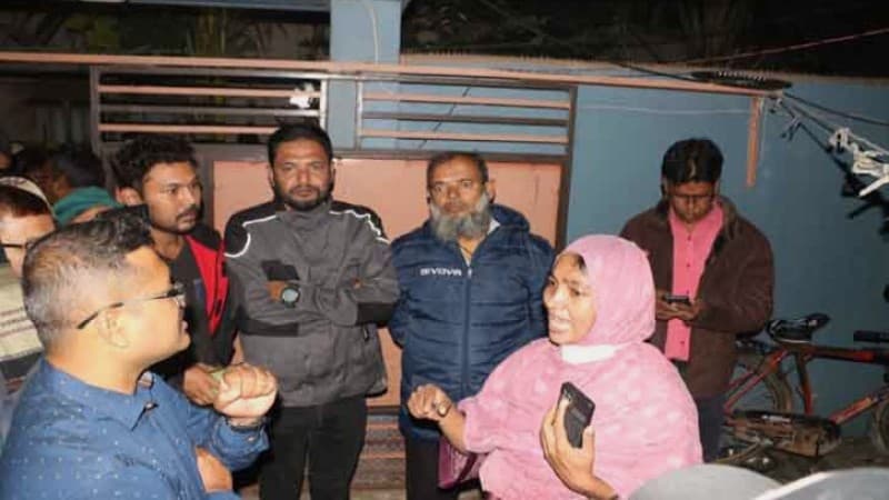 4 killed including 3 of a family in Khulna