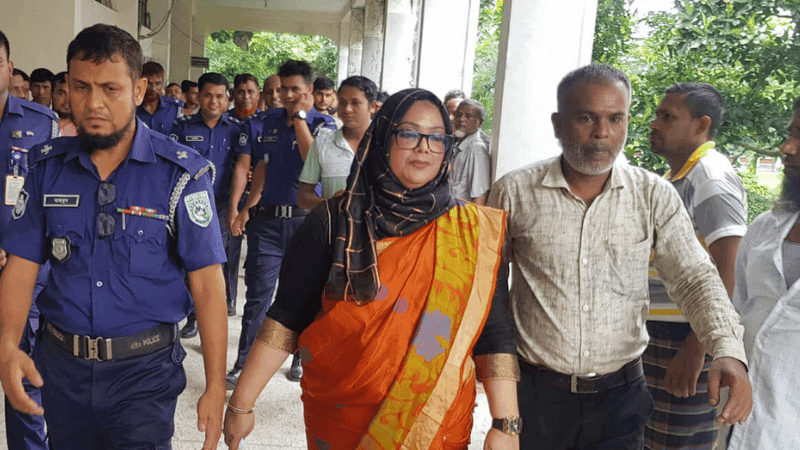Petition filed to suspend bail of ex-Kurigram DC in journo torture case