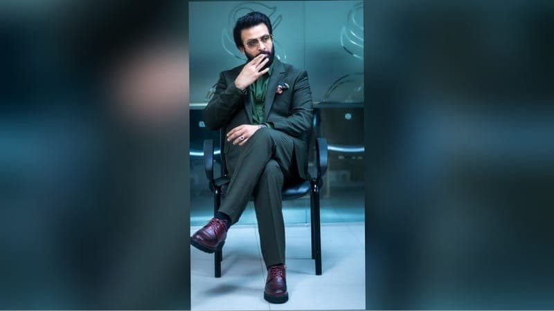 Shakib Khan celebrates birthday with 'Rockstar' teaser release