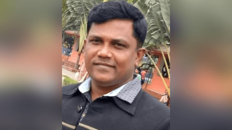 ‘Agrajatra Protidin’ Acting Editor Rezanur Islam granted bail in defamation case
