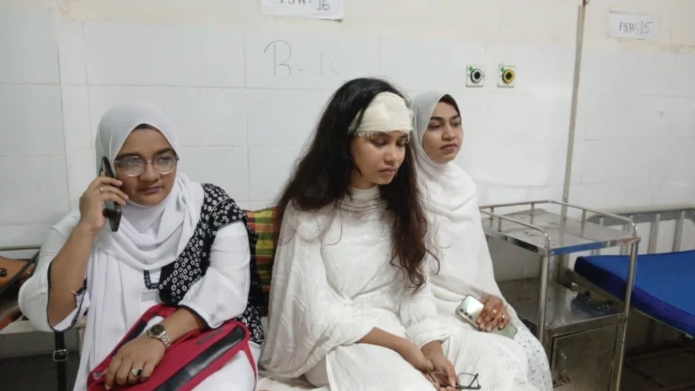 Female trainee lawyer injured after judge throws paperweight in court