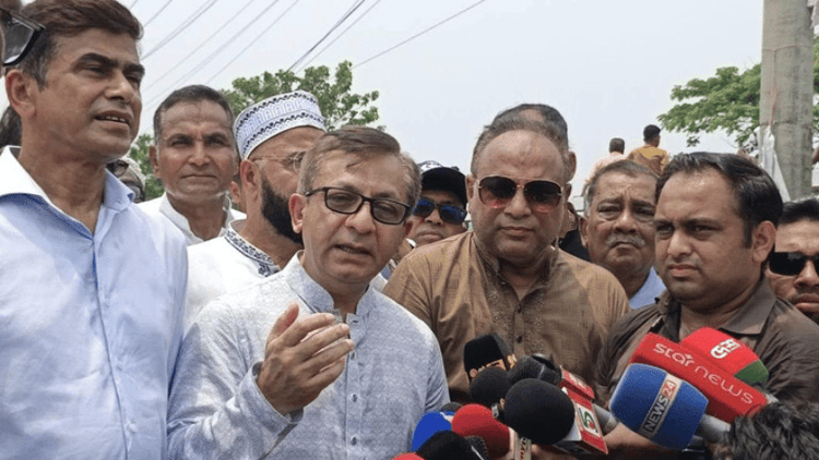 Gas crisis behind rising load shedding: Commerce Minister