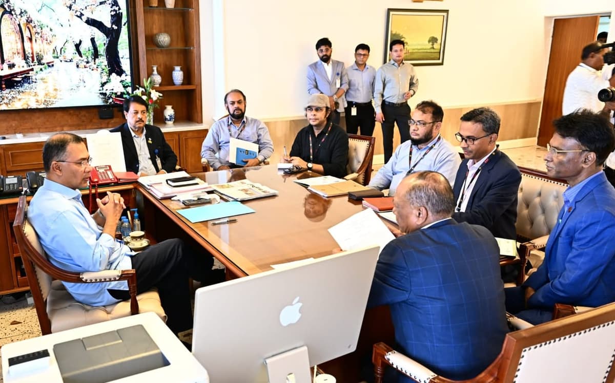 PM chairs meeting on World Environment Day programmes, climate action plan