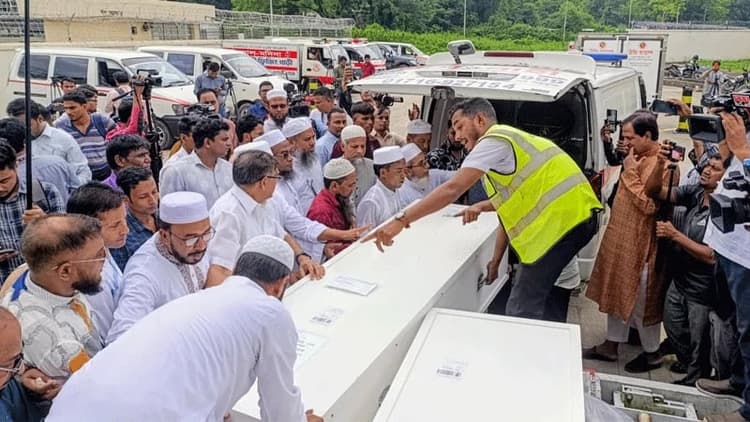 Bodies of five Bangladeshis killed in Qatar crash arrive in Sylhet