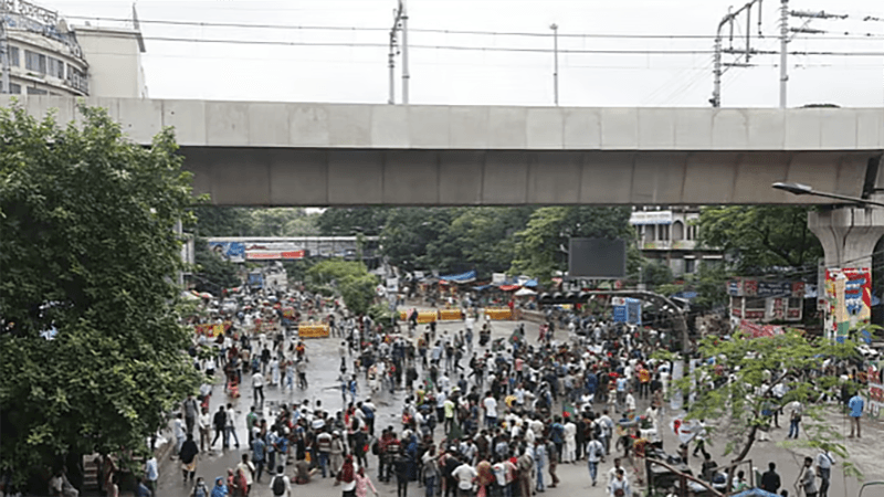 Protesters block Shahbagh demanding July Charter