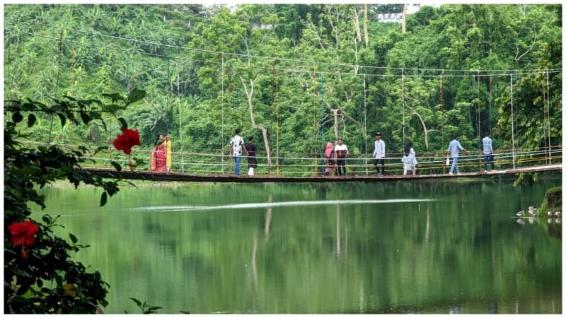 সংঘাত-নিষেধাজ্ঞা কাটিয়ে ঘুরে দাঁড়াচ্ছে বান্দরবানের পর্যটন